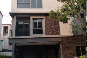 บ้านแฝดหลุดจำนอง ธ.ธนาคารไทยพาณิชย์ กรุงเทพมหานคร ประเวศ ดอกไม้